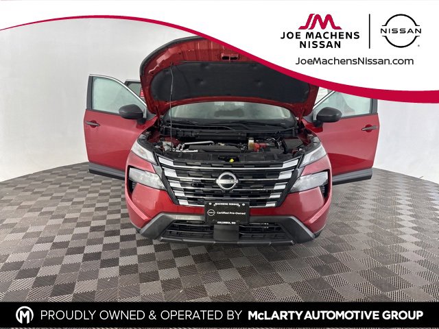 Certified 2025 Nissan Rogue S image 12