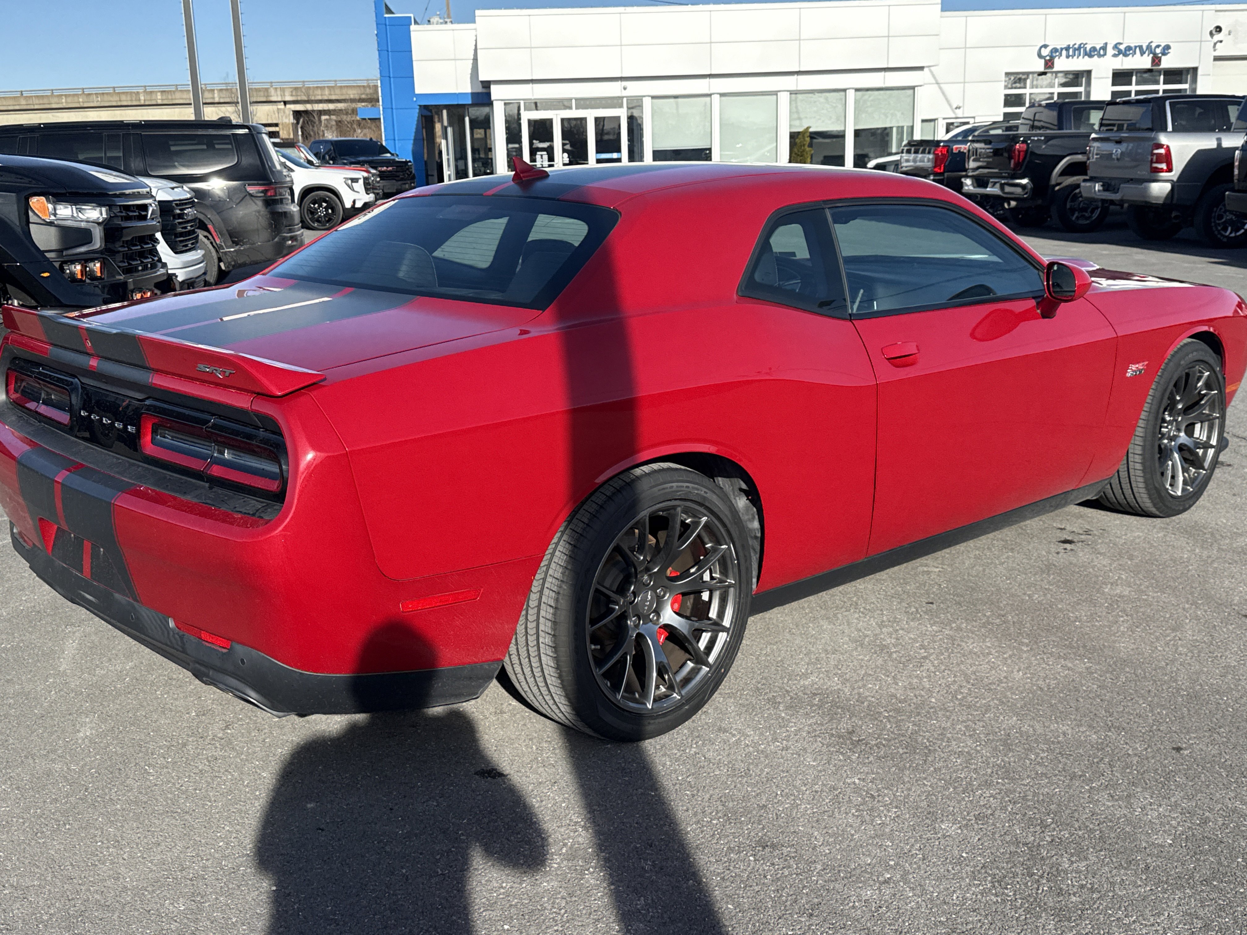 Used 2016 Dodge Challenger SRT w/ Technology Group video 3