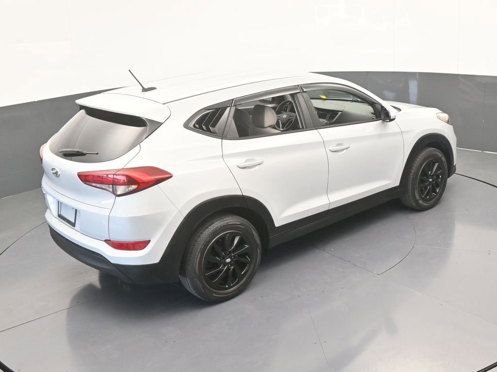 Used 2017 Hyundai Tucson SE image 48