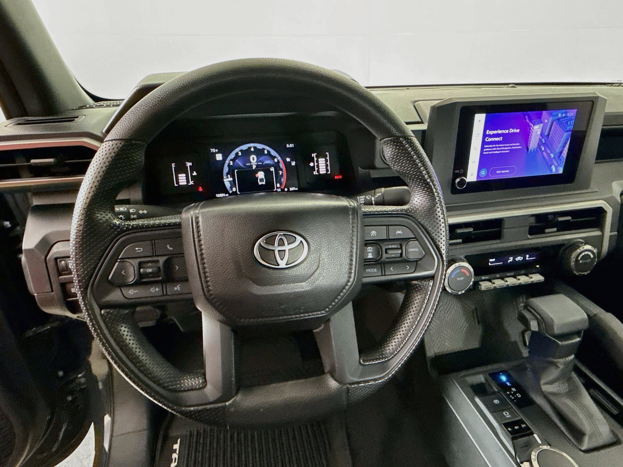 Certified 2024 Toyota Tacoma SR w/ SR Upgrade Package AWD/4WD image 11