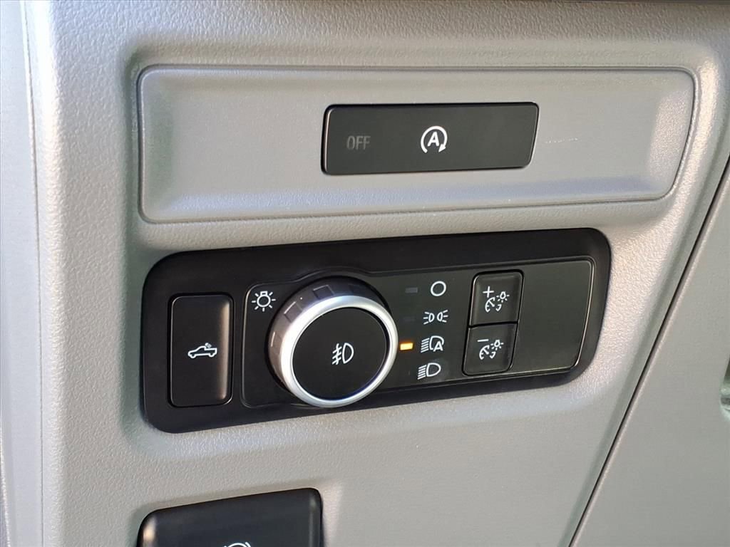 Certified 2025 Ford F150 XLT w/ Equipment Group 301A Standard image 17