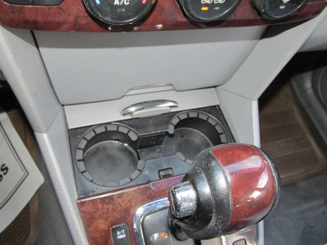 Used 2005 Suzuki XL7 LX image 50