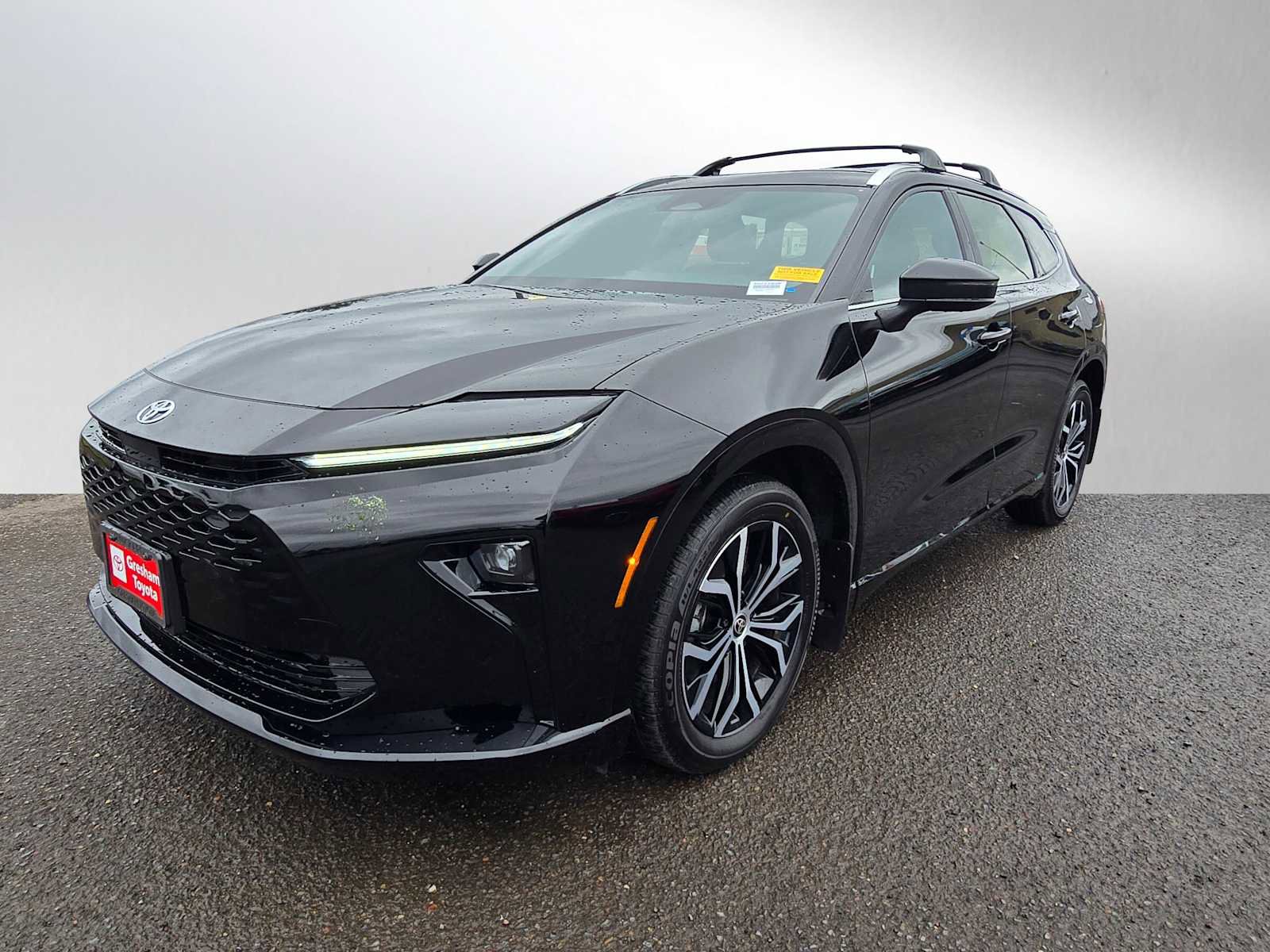 Used 2025 Toyota Crown Signia XLE image 8