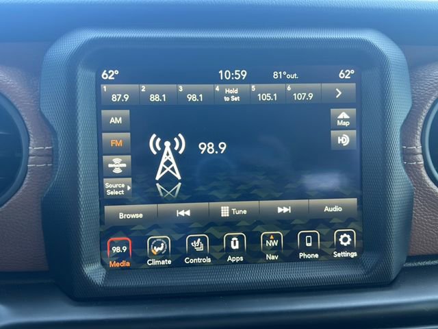 Used 2021 Jeep Wrangler Unlimited Rubicon w/ Trailer Tow Package image 14