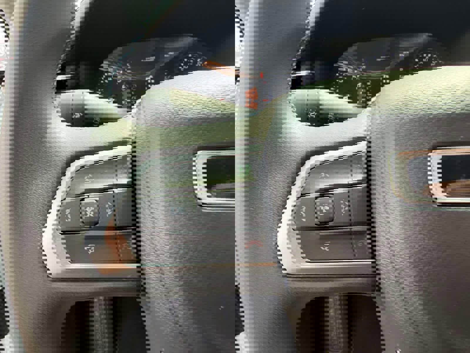 Used 2022 Jeep Compass Latitude image 28