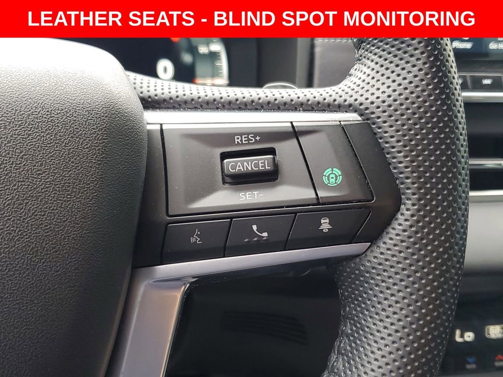 Used 2023 Mitsubishi Outlander SEL image 26