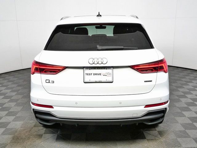 Used 2024 Audi Q3 2.0T Premium Plus AWD/4WD image 28