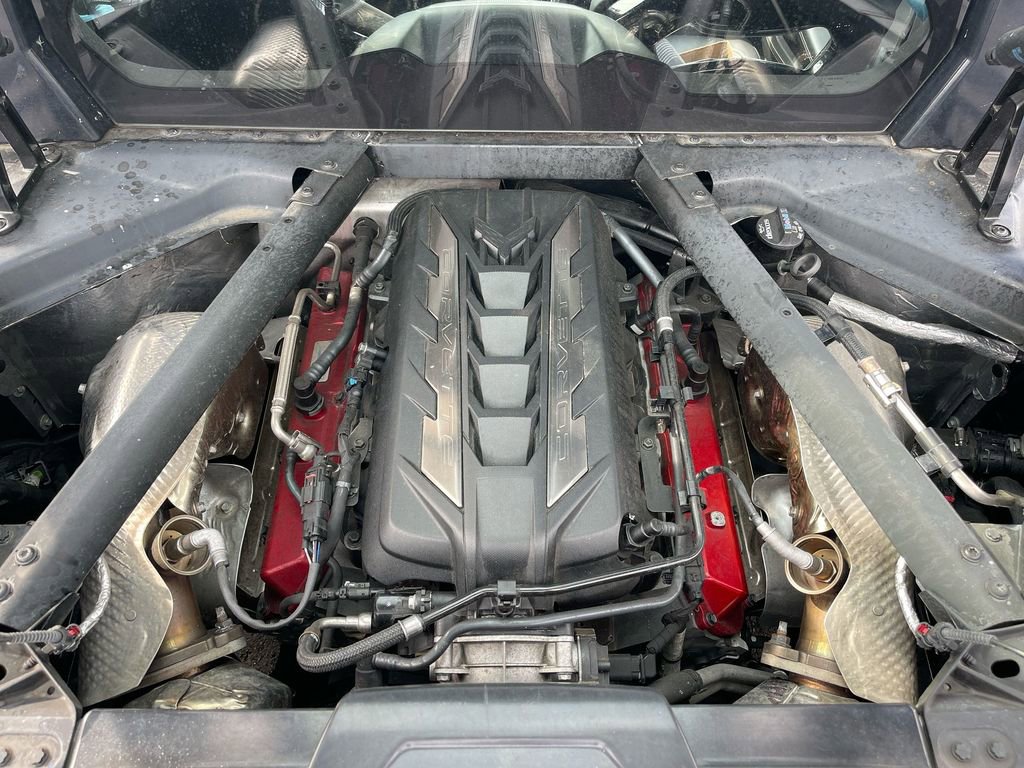 Used 2024 Chevrolet Corvette Stingray Premium Cpe w/ Z51 Performance Package image 28