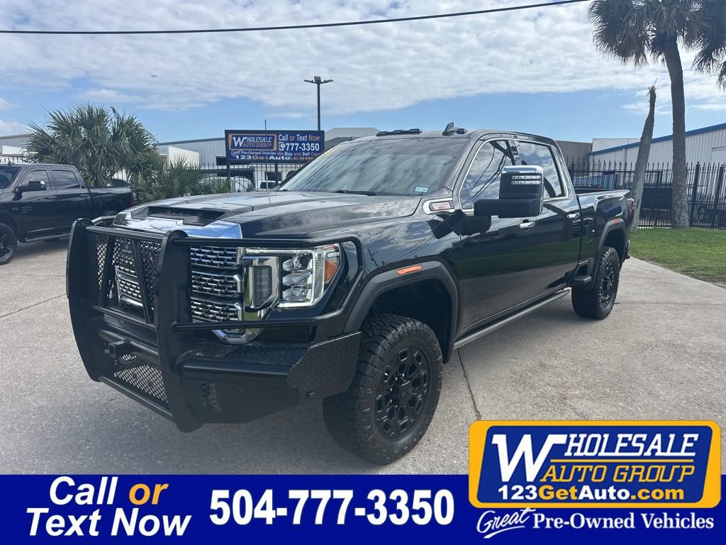 Used 2021 GMC Sierra 2500 Denali w/ Denali Black Diamond Edition AWD/4WD image 1