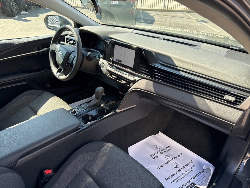 Used 2025 Toyota Camry LE FWD image 24