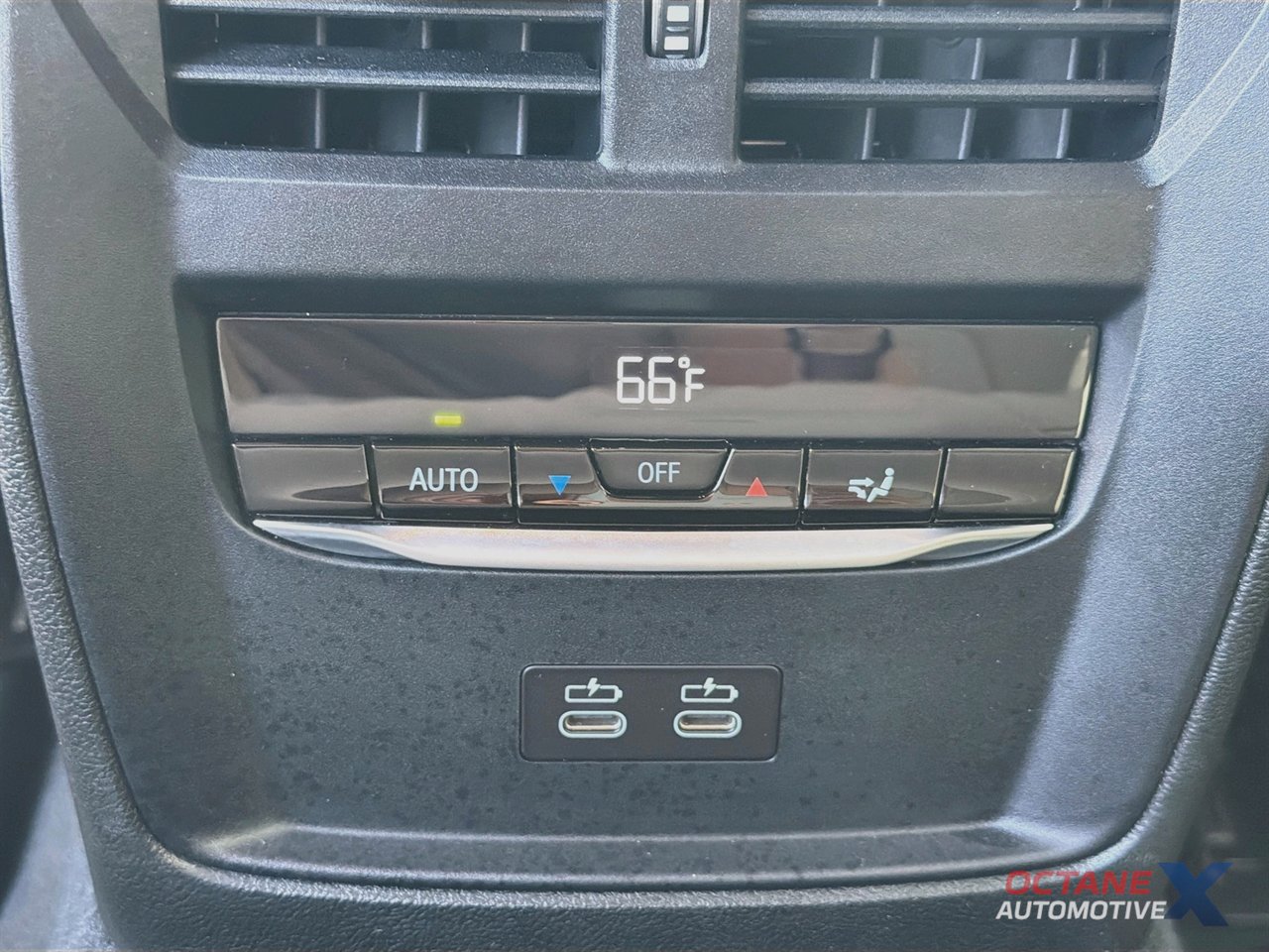 Used 2023 BMW 330i Sedan w/ M Sport Package RWD image 26