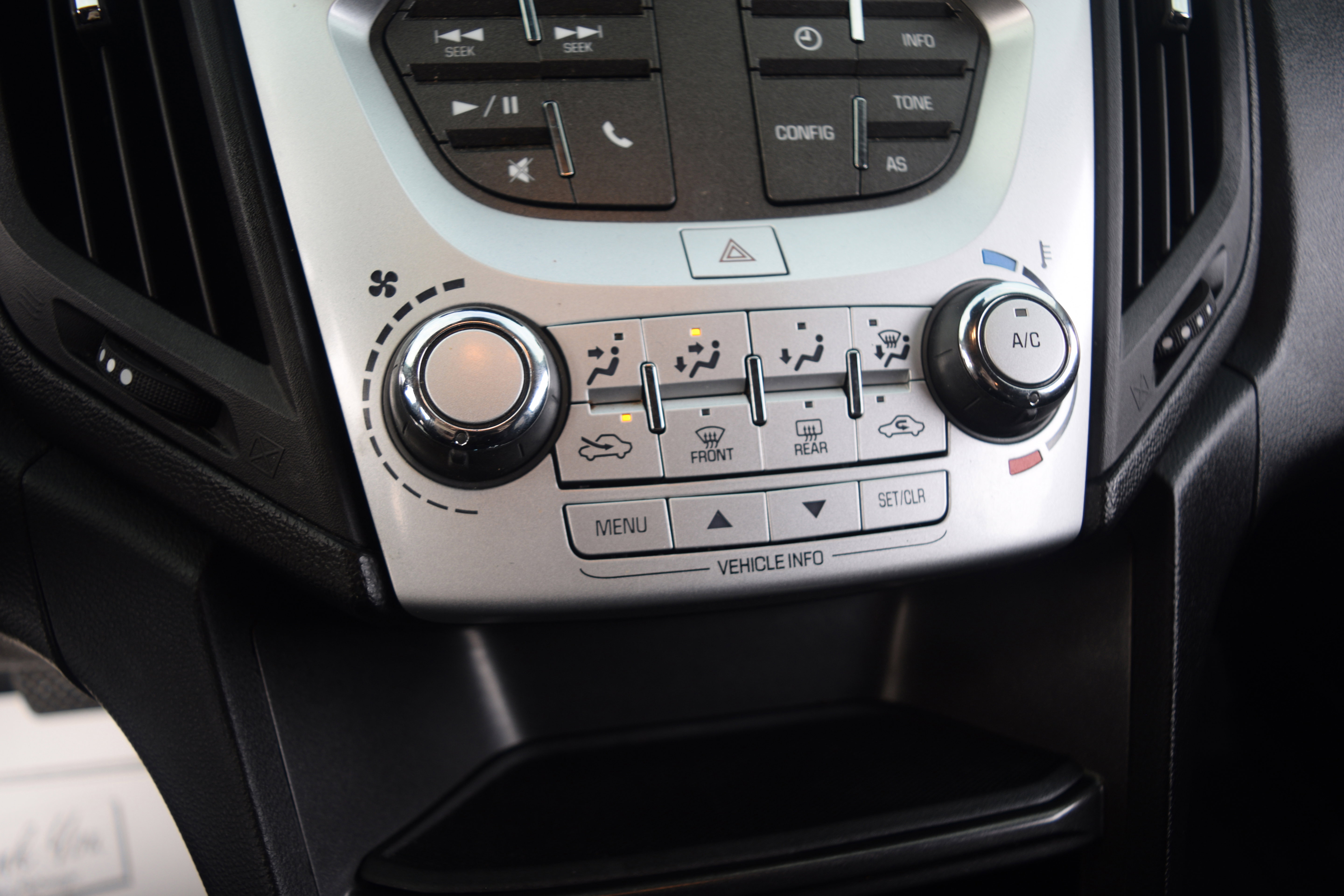 Used 2017 Chevrolet Equinox LS image 10