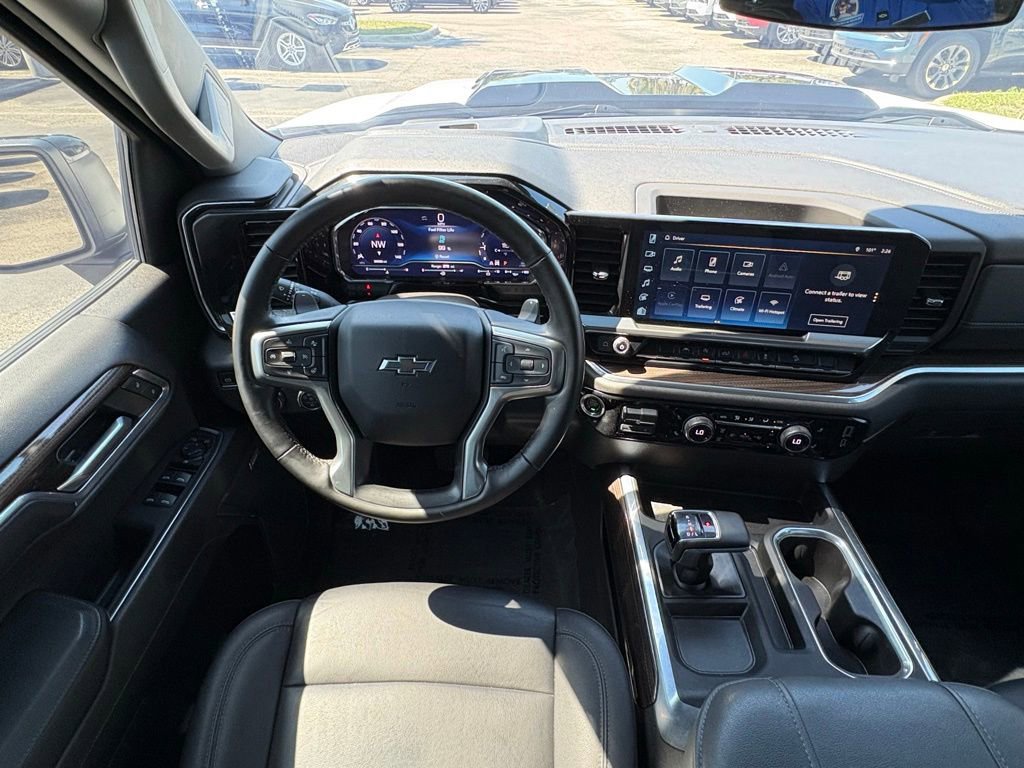 Used 2024 Chevrolet Silverado 1500 LT Trail Boss w/ Convenience Package II image 16