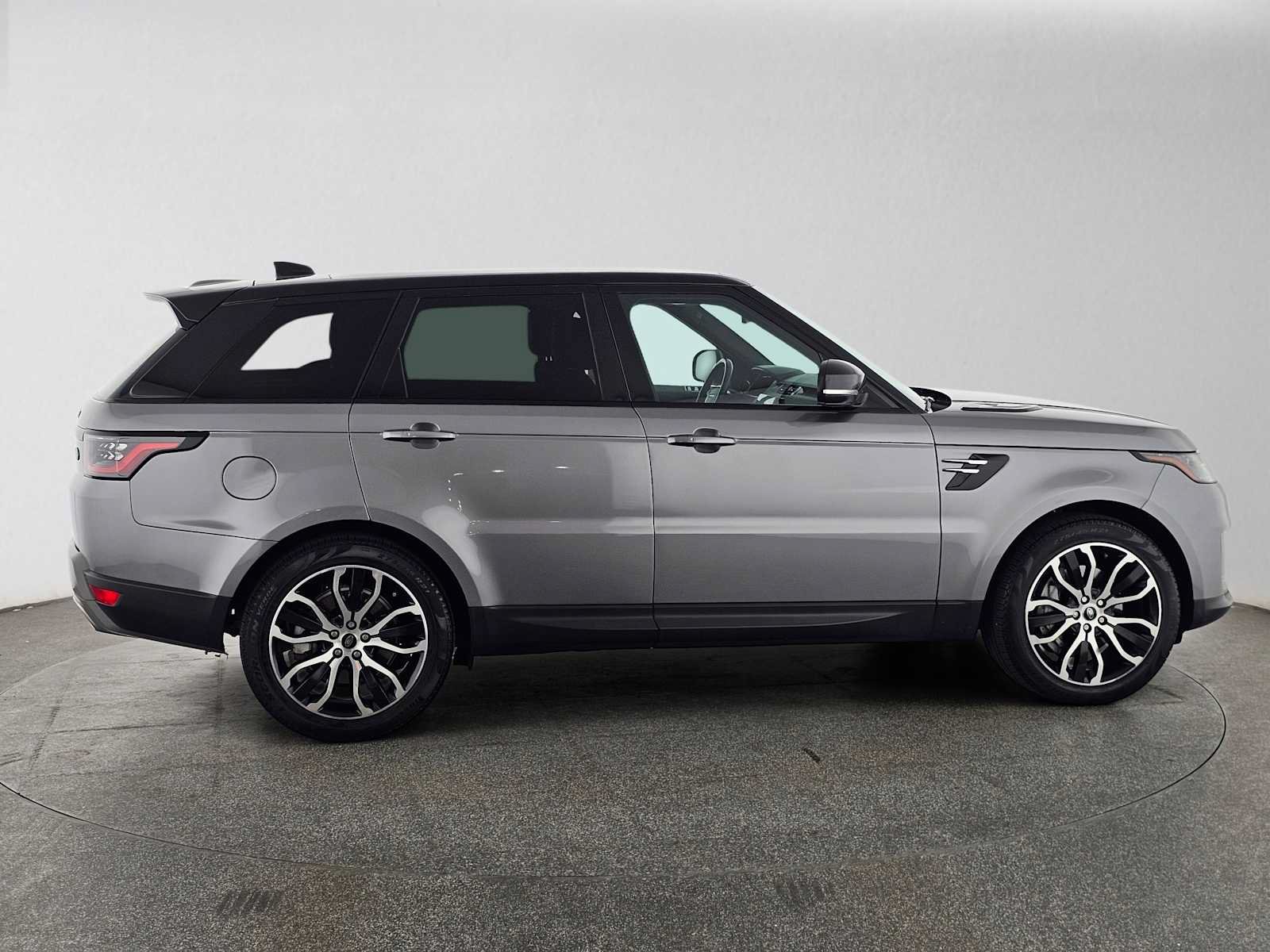 Used 2022 Land Rover Range Rover Sport SE AWD/4WD image 6