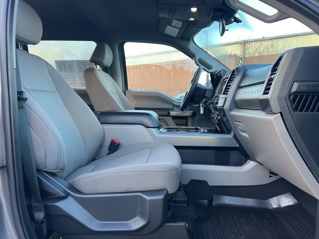Used 2022 Ford F250 XLT w/ XLT Premium Package image 11