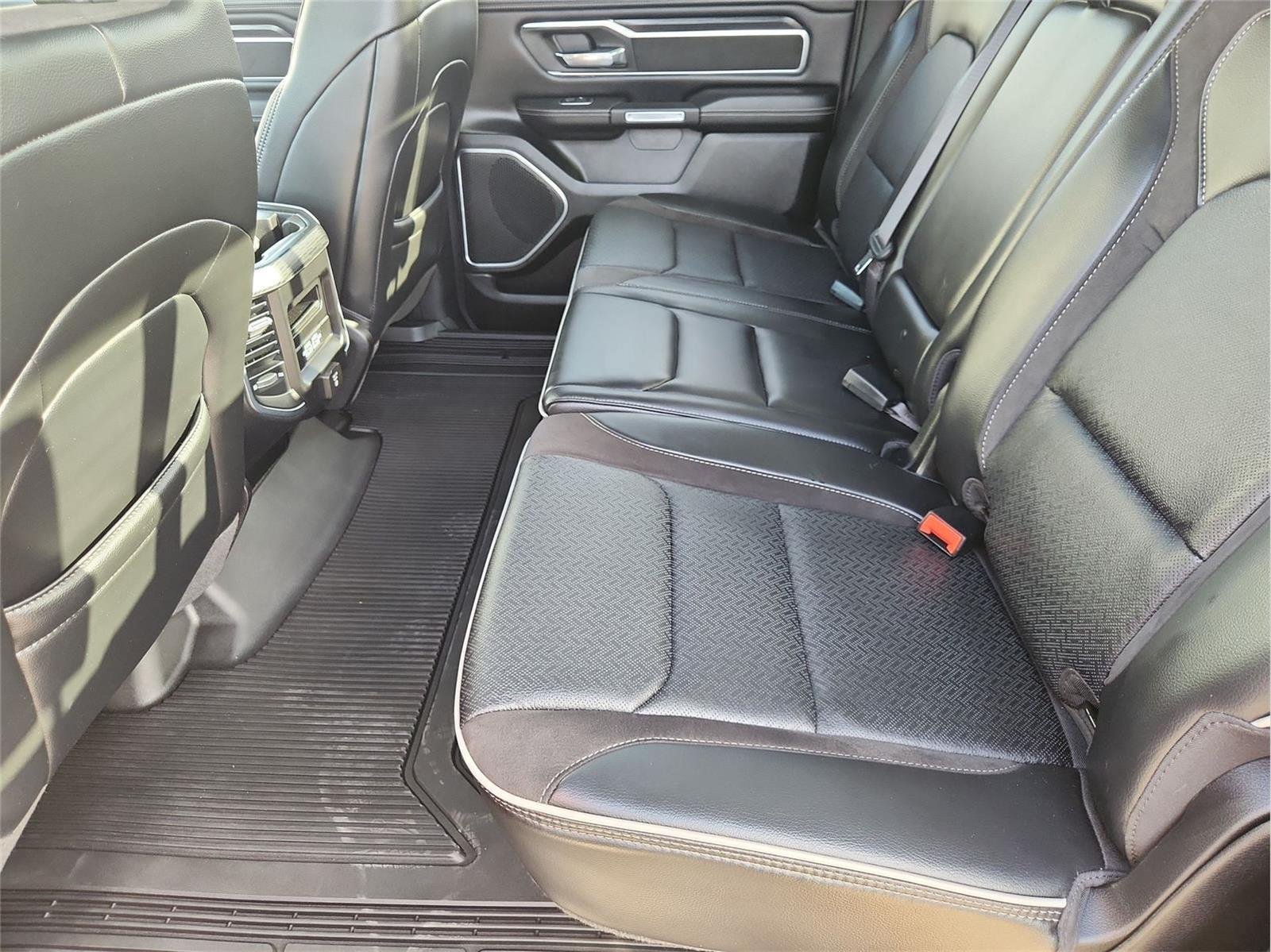 Used 2023 RAM 1500 Laramie AWD/4WD image 24