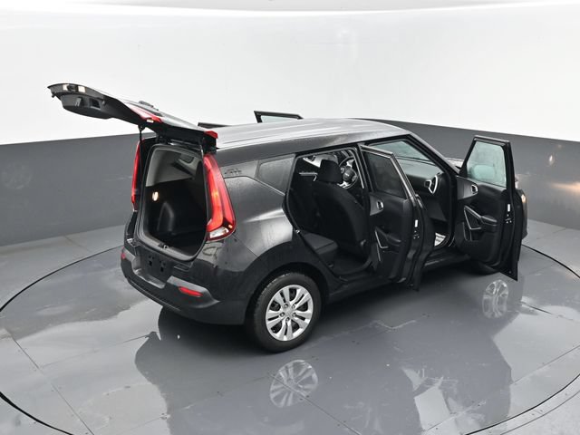 Used 2022 Kia Soul LX FWD image 24