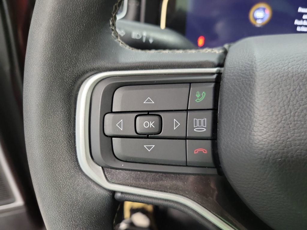 Used 2023 Jeep Wagoneer 4WD image 70