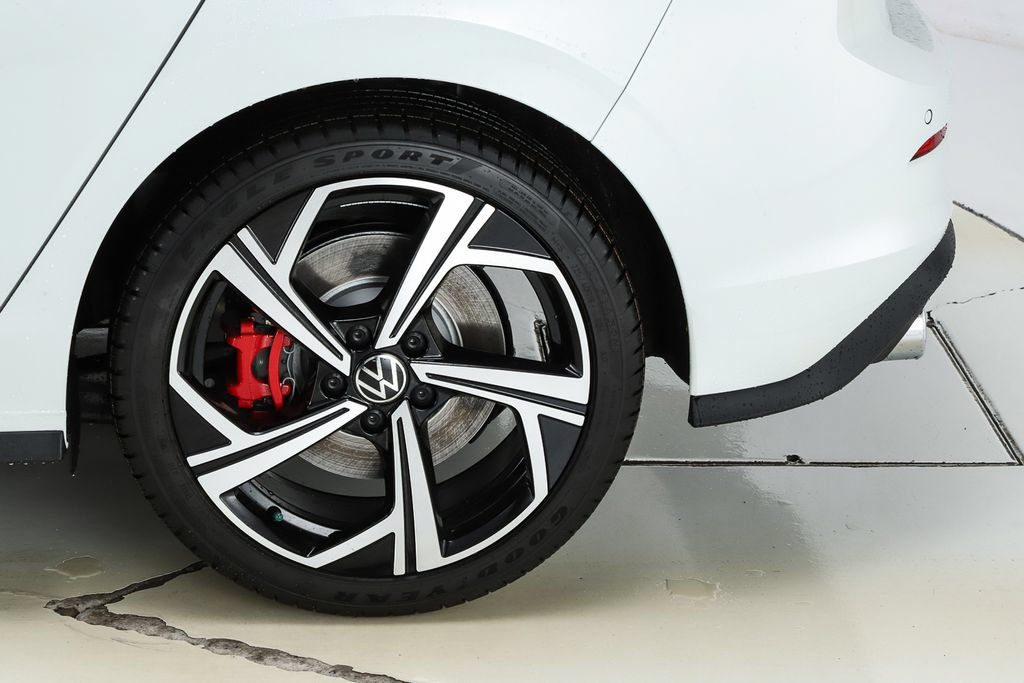 New 2026 Volkswagen GTI SE FWD image 43