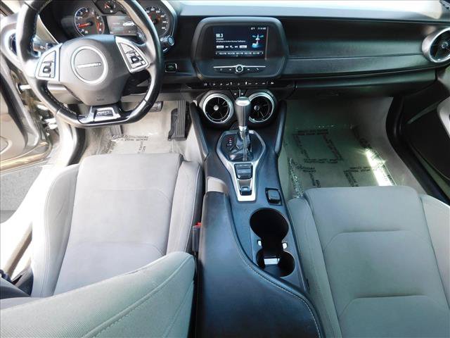 Used 2017 Chevrolet Camaro LT RWD image 22