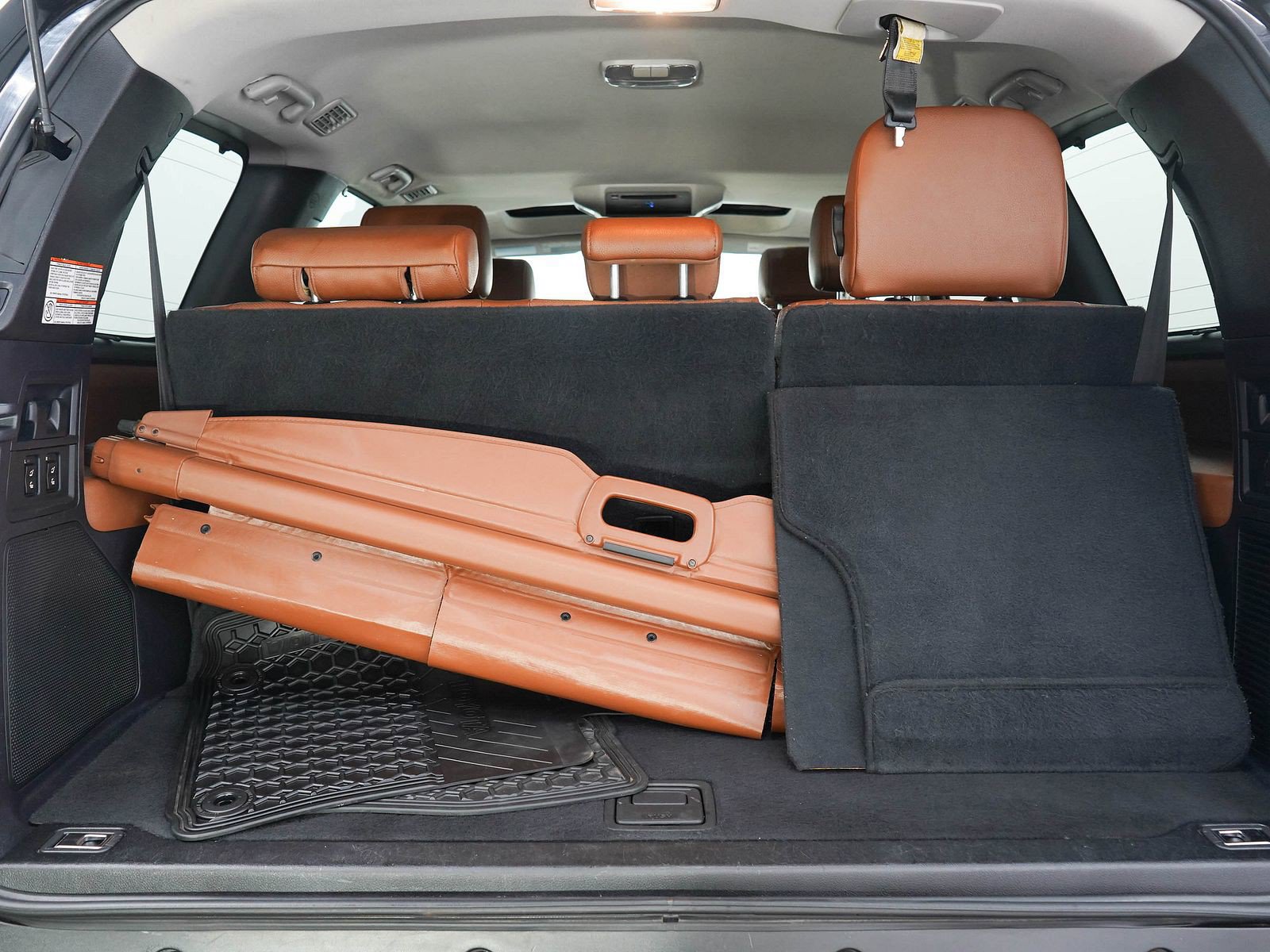 Used 2019 Toyota Sequoia Platinum AWD/4WD image 9
