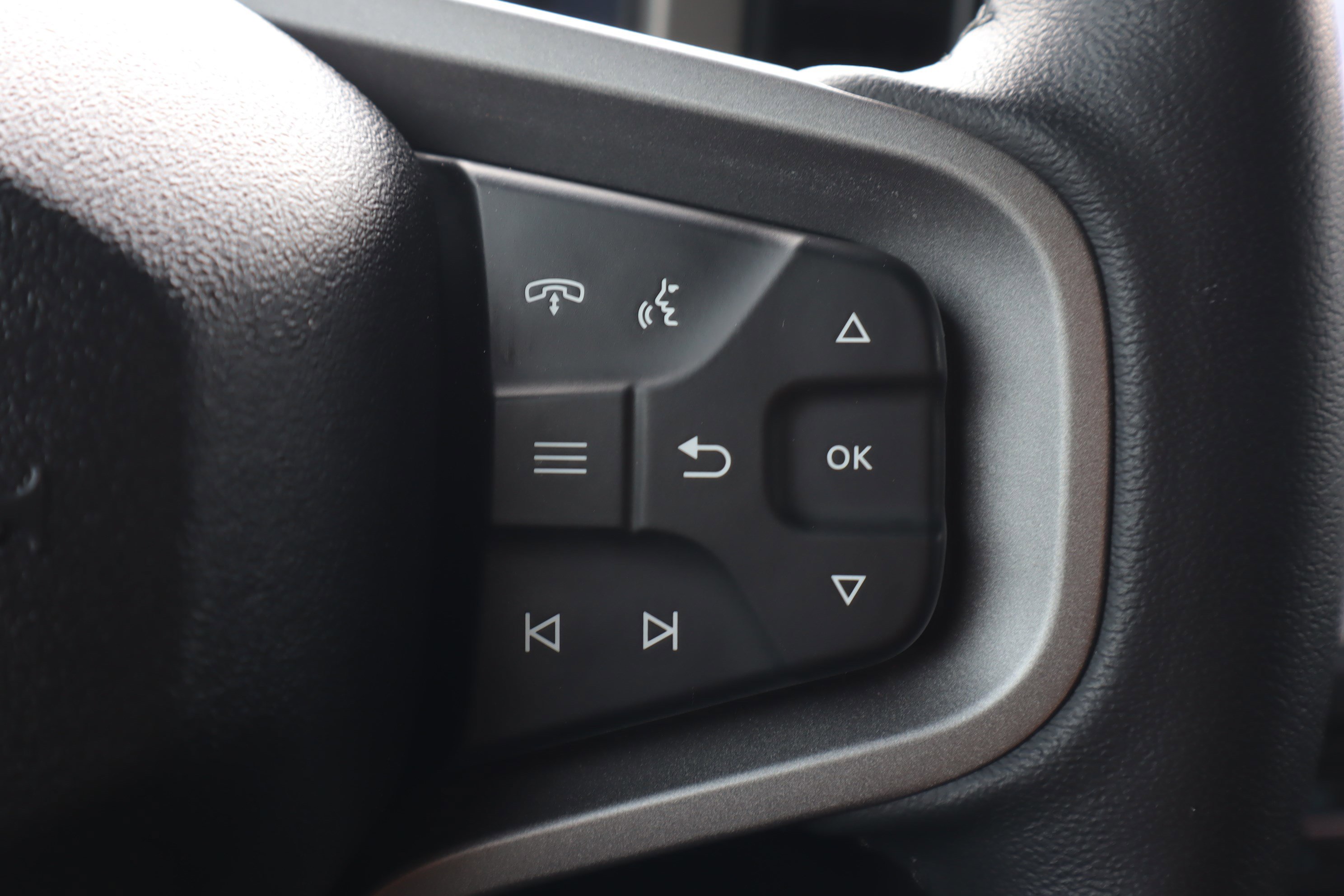 Used 2025 Ford Bronco Outer Banks image 18