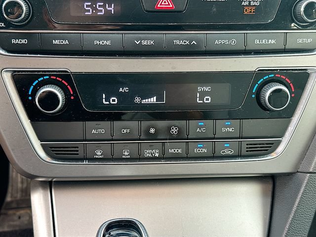 Used 2017 Hyundai Sonata SE FWD image 16