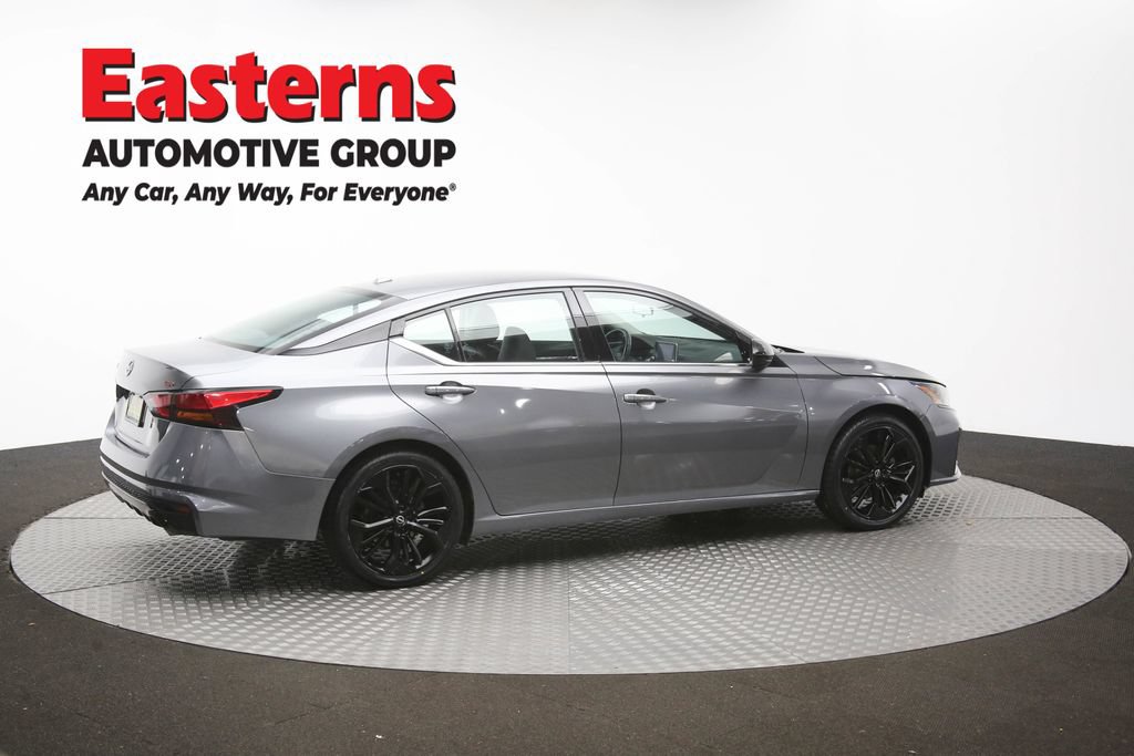 Used 2023 Nissan Altima 2.5 SR FWD image 44