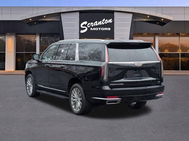 Used 2021 Cadillac Escalade ESV Premium Luxury image 3