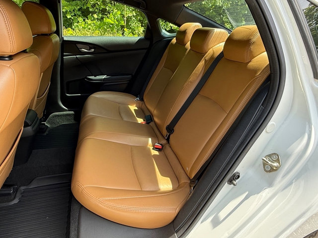 Used 2020 Honda Civic Sport image 16