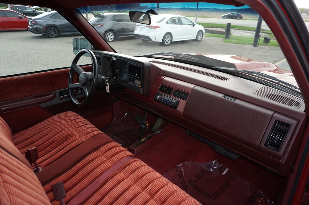 Used 1991 Chevrolet Silverado 1500 4x4 Regular Cab image 23