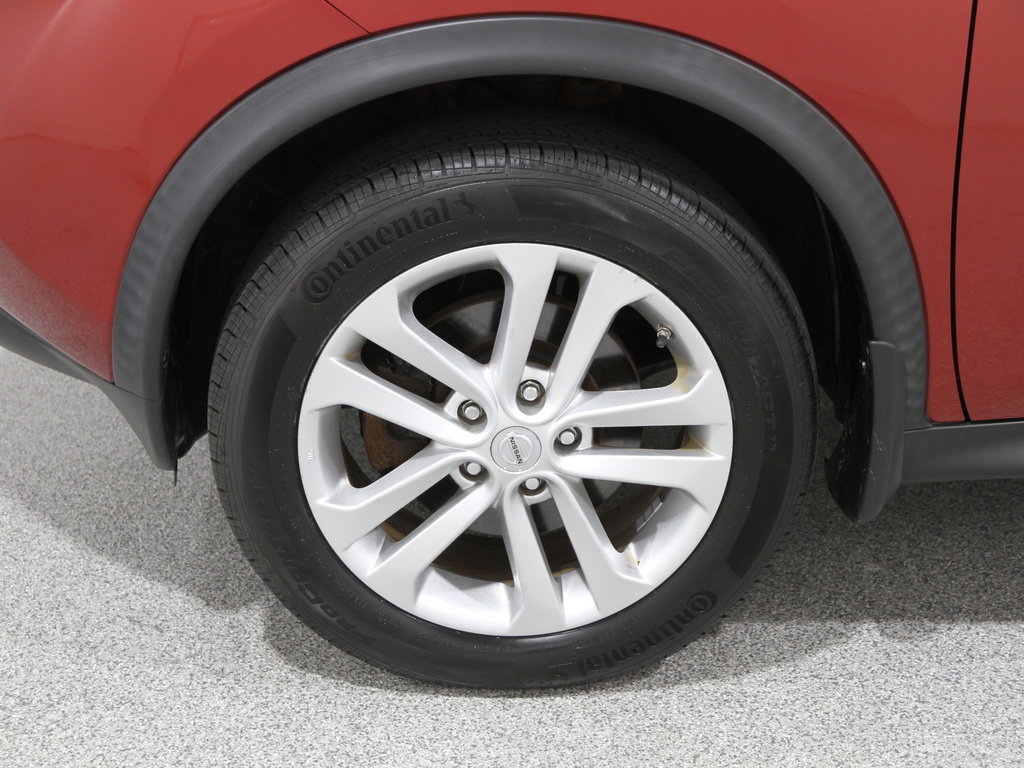 Used 2014 Nissan Juke SV image 19