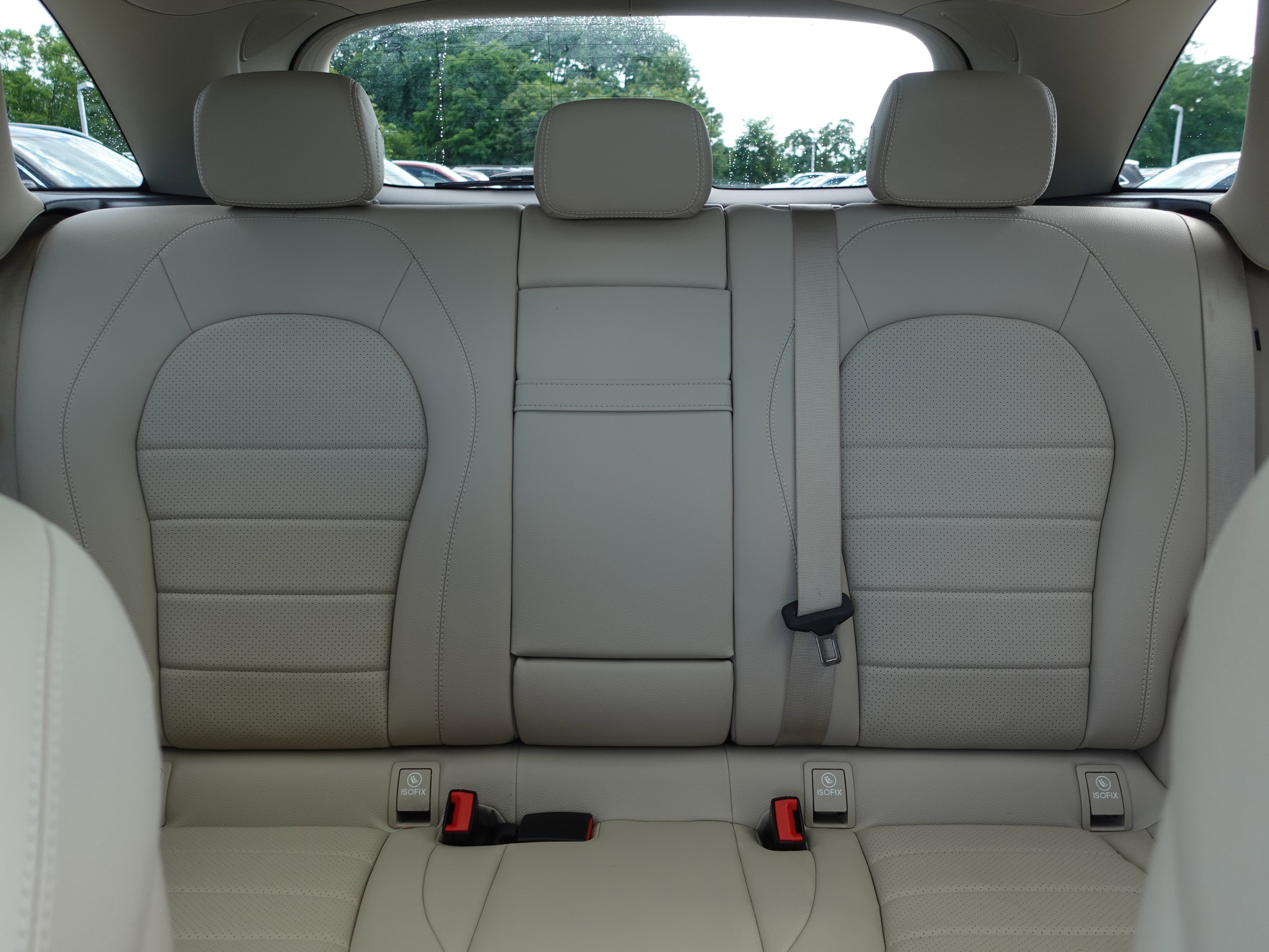 Used 2021 Mercedes-Benz GLC 300 4MATIC image 18