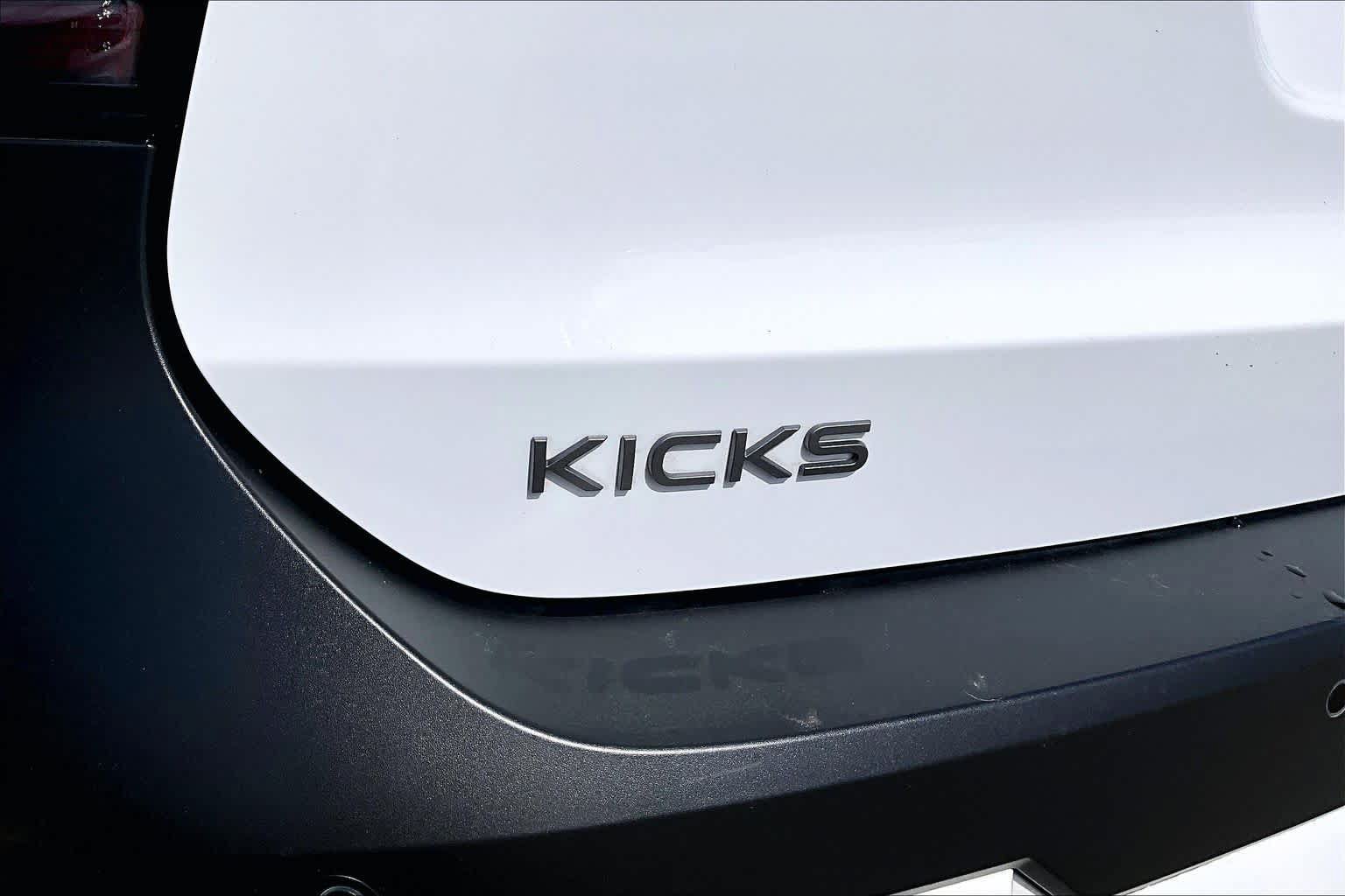Certified 2026 Nissan Kicks SV FWD image 29