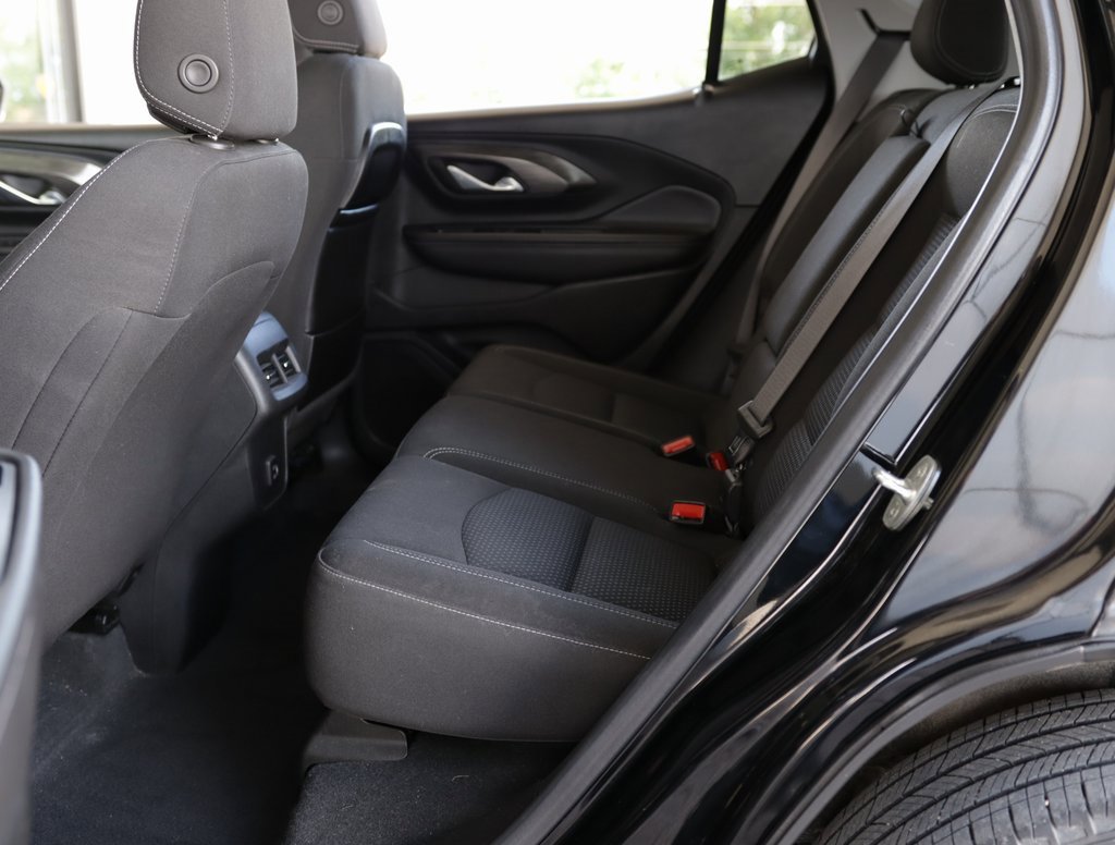 Used 2022 GMC Terrain SLE w/ Driver Convenience Package image 24