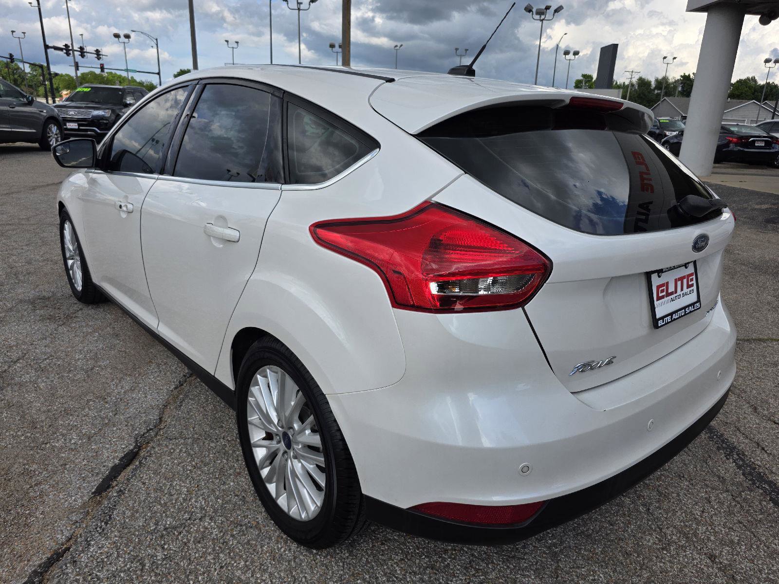 Used 2018 Ford Focus Titanium FWD image 7