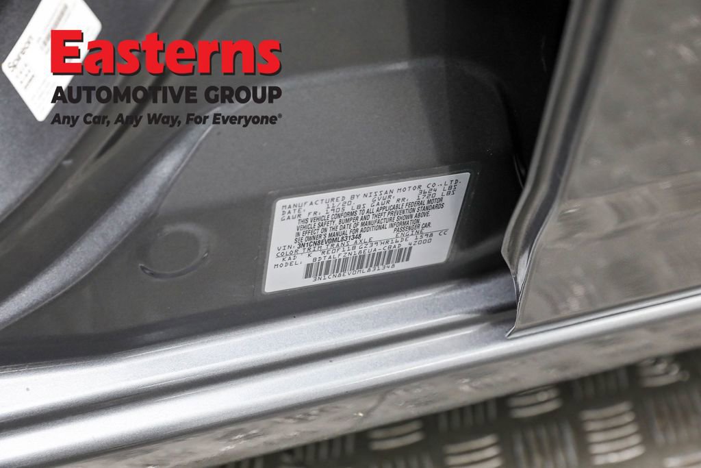 Used 2021 Nissan Versa SV image 32