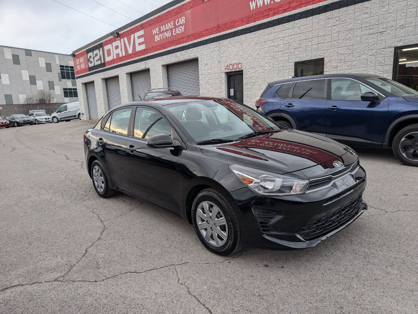 Used 2021 Kia Rio LX image 4