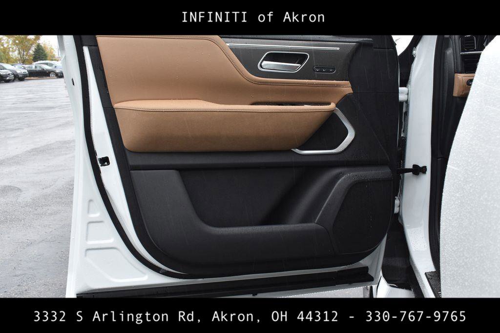 Used 2026 INFINITI QX80 Luxe w/ Cargo Package image 10