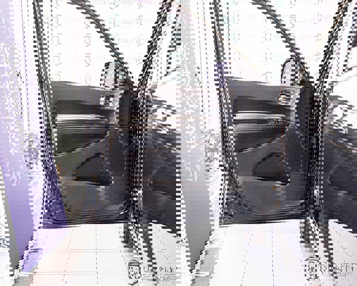 Used 2017 Dodge Durango SXT w/ Quick Order Package 23B RWD image 29