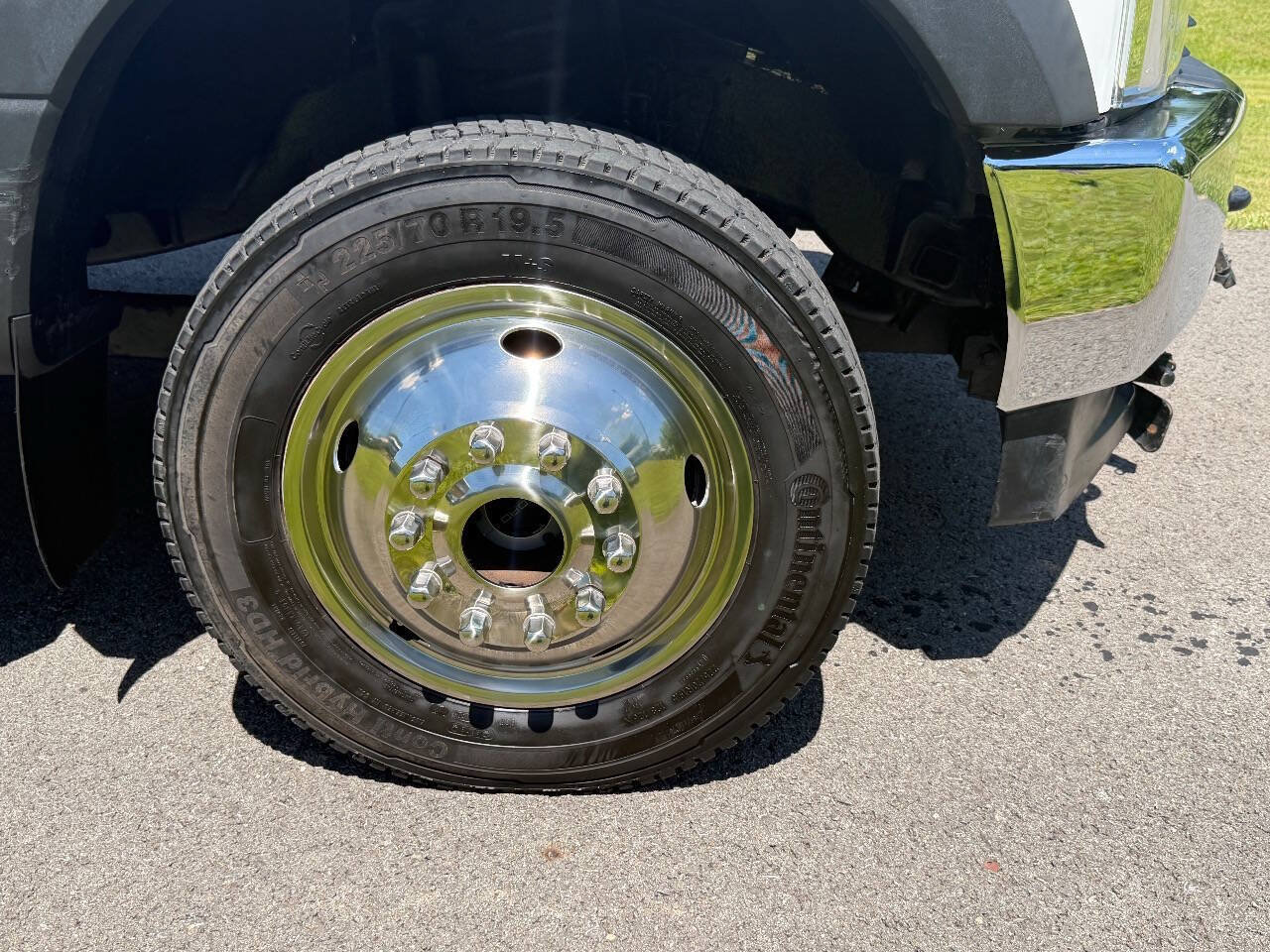 Used 2019 Ford F550 4x4 SuperCab Super Duty image 19