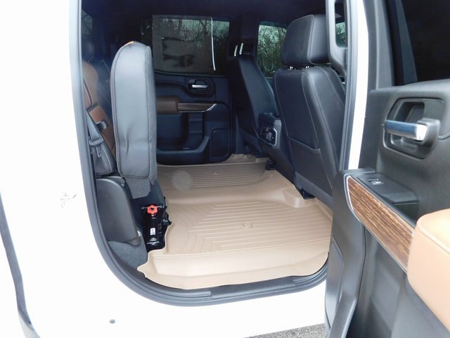 Used 2021 Chevrolet Silverado 1500 High Country w/ Technology Package image 29