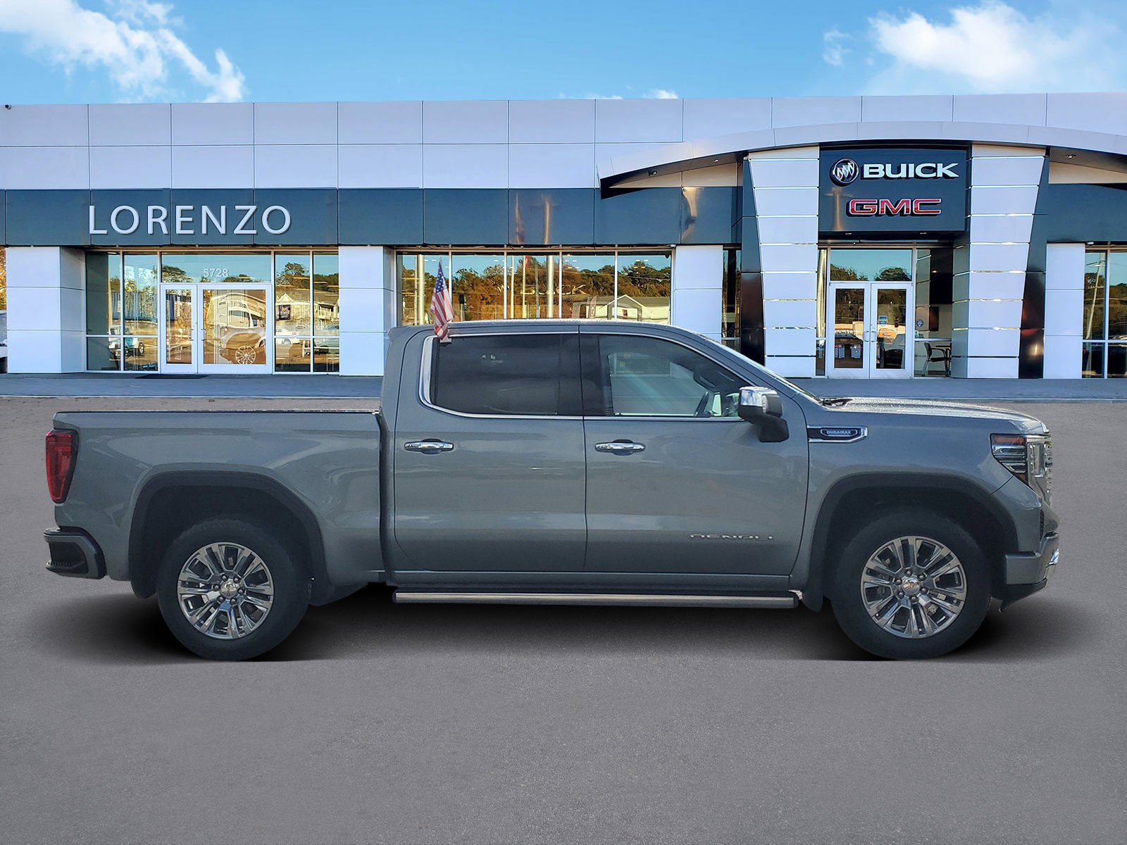 Used 2024 GMC Sierra 1500 Denali w/ Technology Package image 4