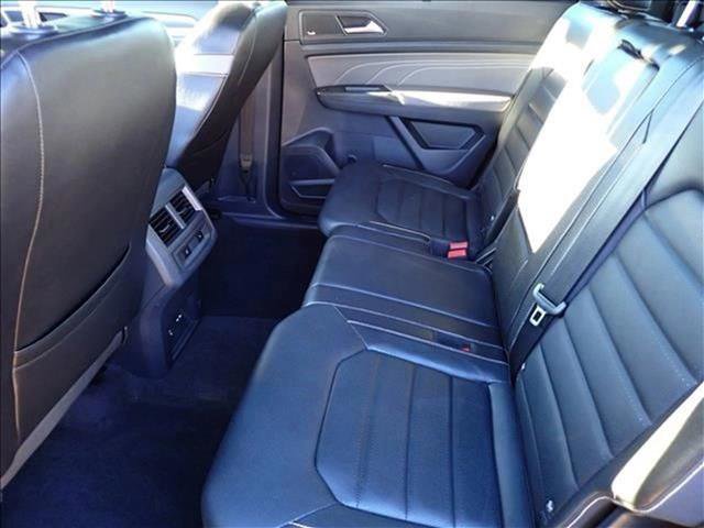 Used 2022 Volkswagen Atlas Cross Sport SEL Premium R-Line AWD/4WD image 10