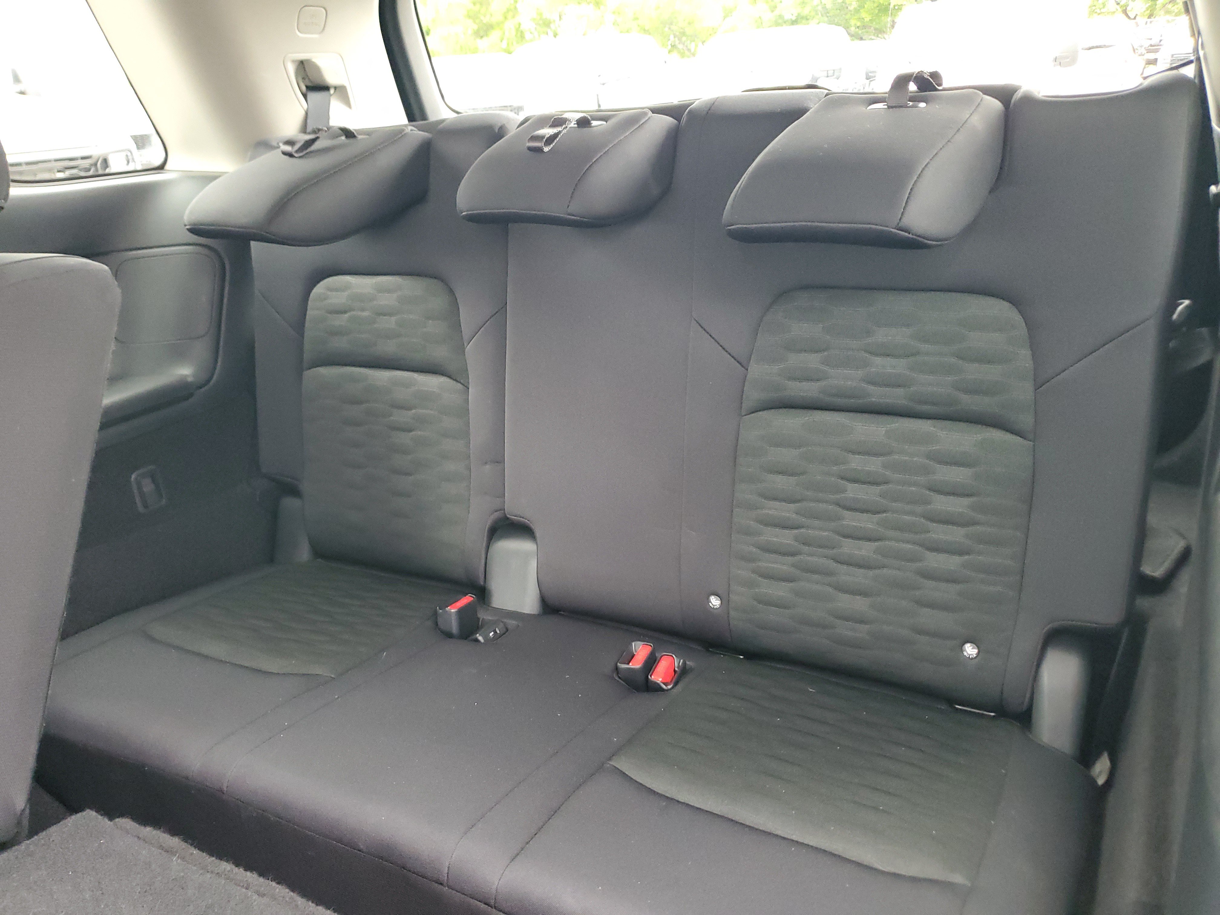 Certified 2025 Nissan Pathfinder SV w/ Black Appearance Package FWD image 14