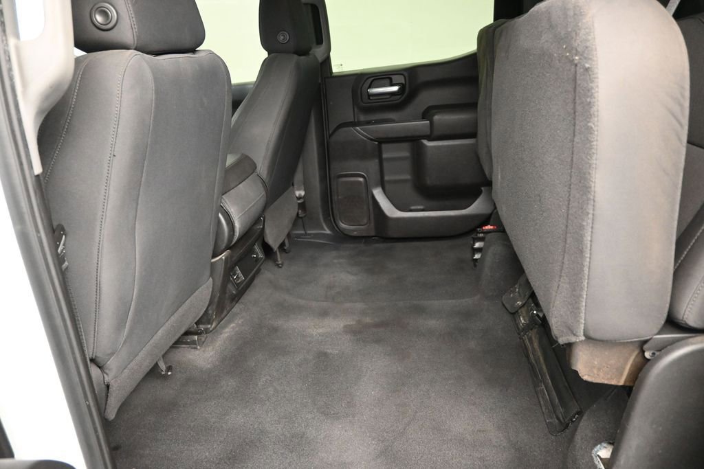 Used 2020 Chevrolet Silverado 1500 Custom w/ Custom Value Package RWD image 14