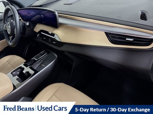 Used 2026 Buick Enclave Preferred AWD/4WD image 33