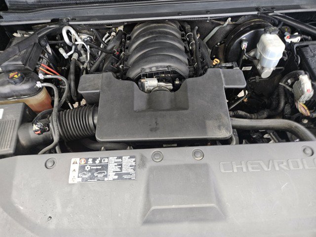Used 2019 Chevrolet Suburban LT w/ LT Signature Package AWD/4WD image 7