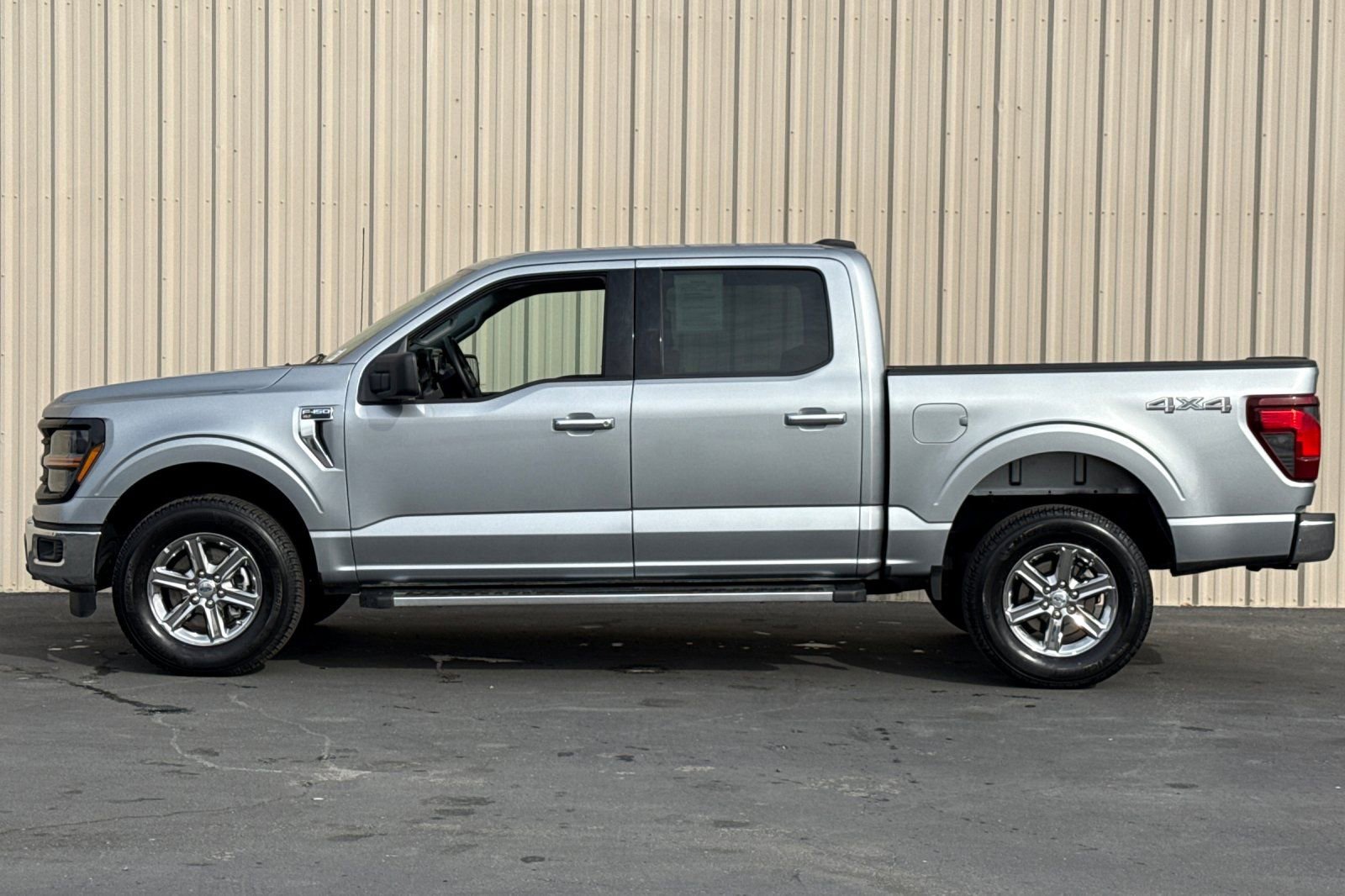 Used 2025 Ford F150 XLT w/ Equipment Group 301A Standard AWD/4WD image 7