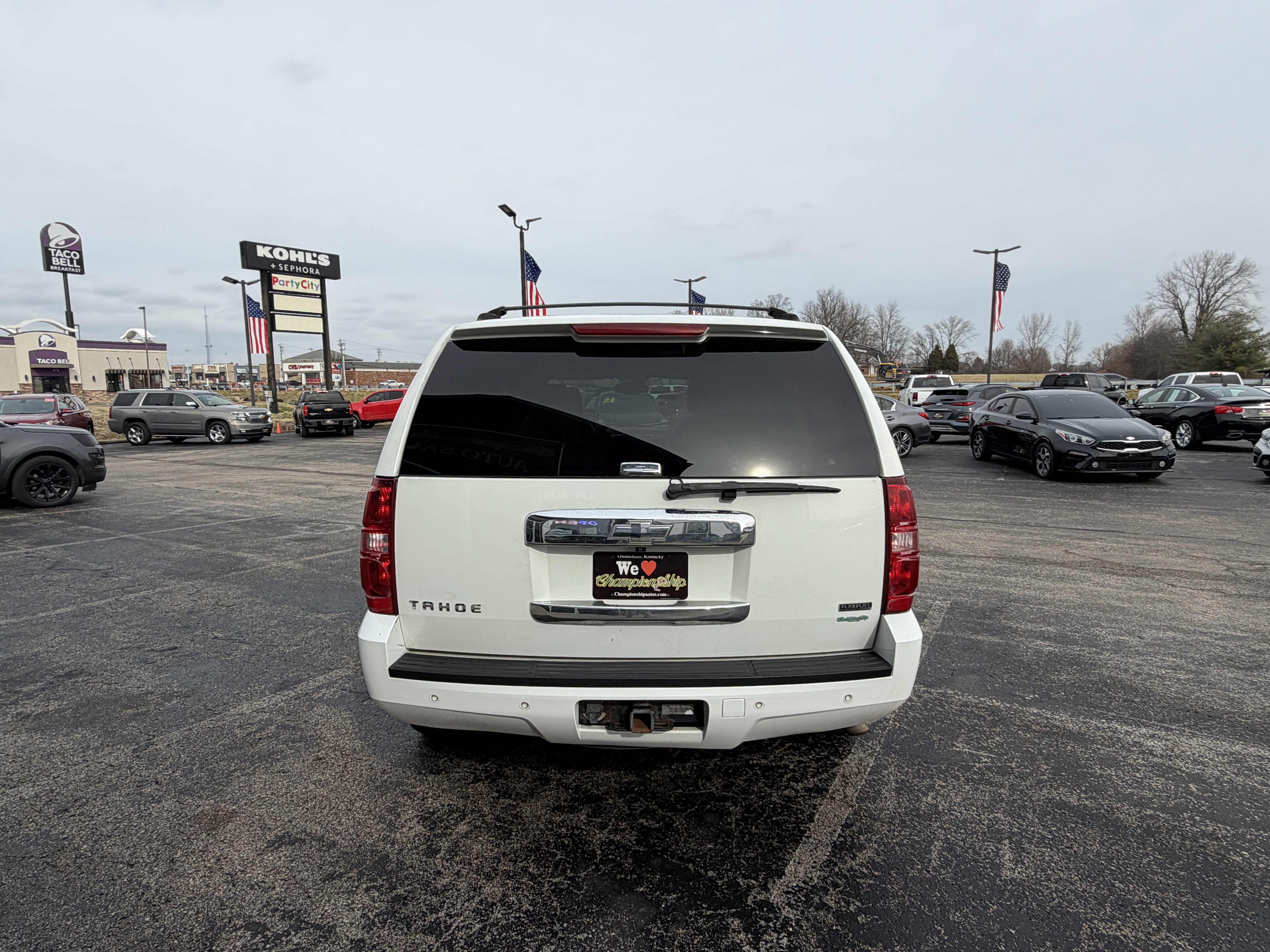 Used 2007 Chevrolet Tahoe LTZ w/ LTZ Preferred Equipment Group image 19